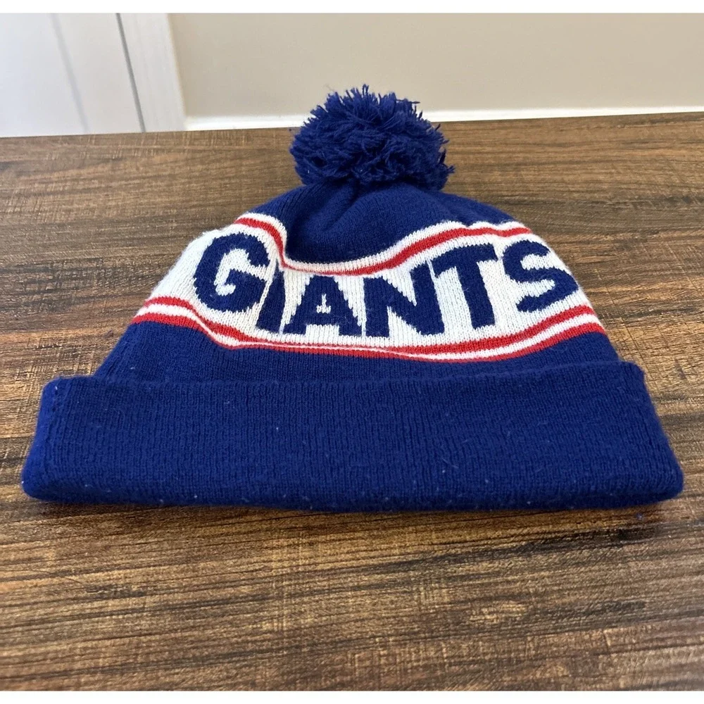 New York Giants Beanie Adult Blue One‎ Size Cuffed NFL Team Apparel With Pom